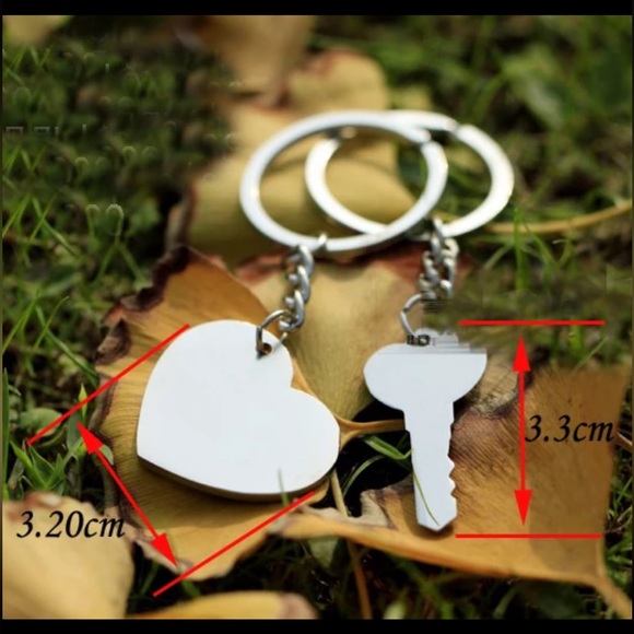 I Love You Couples Keychain Heart Shaped LOVE - Picture 3 of 4